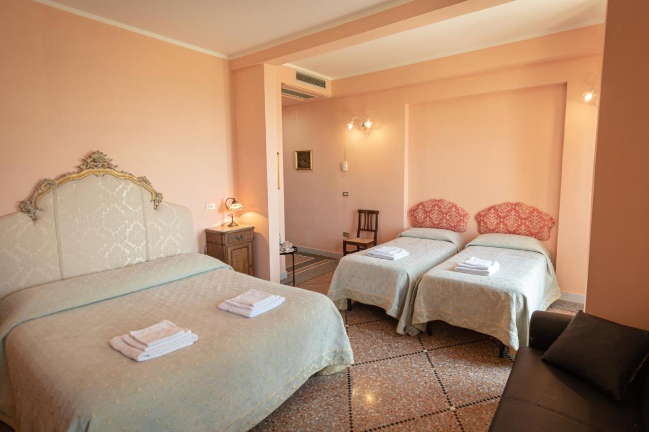 Agriturismo Villa Val D'Olivi Capodacqua  Luaran gambar