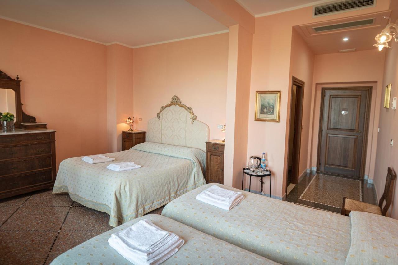 Agriturismo Villa Val D'Olivi Capodacqua  Luaran gambar