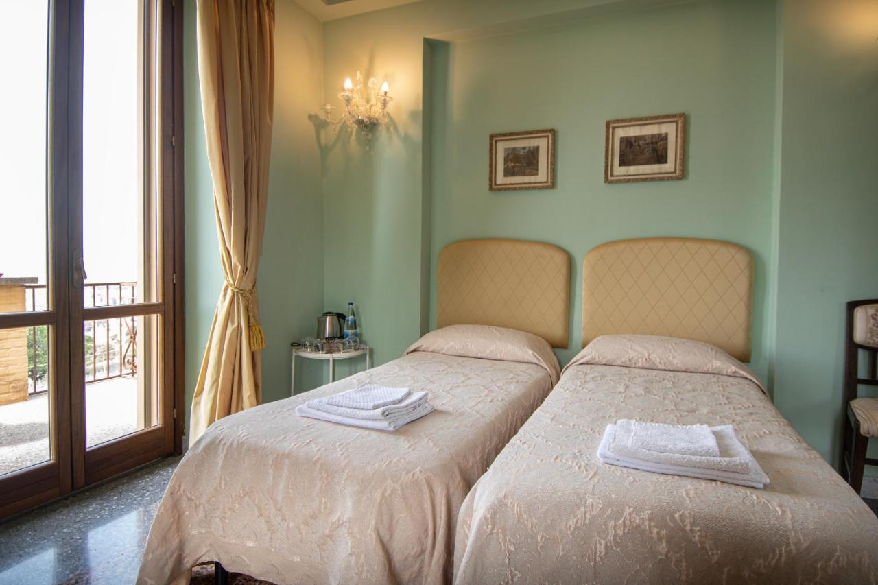 Agriturismo Villa Val D'Olivi Capodacqua  Luaran gambar